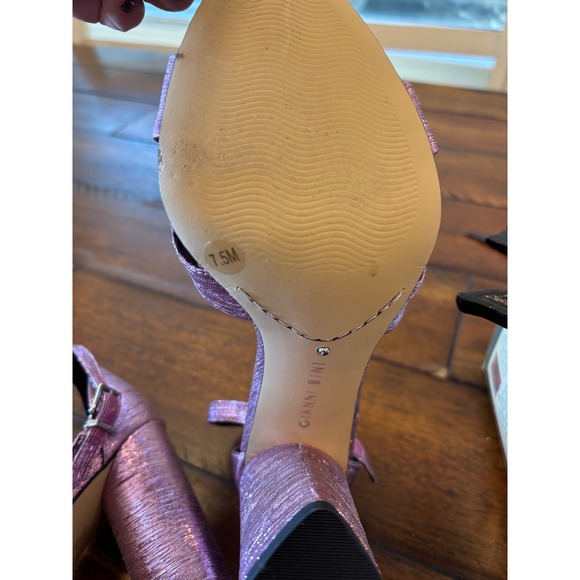 Gianni Bini Women's Metallic Pink Heeled Sandals with Floral Detail Size 7.5 - Picture 7 of 7
